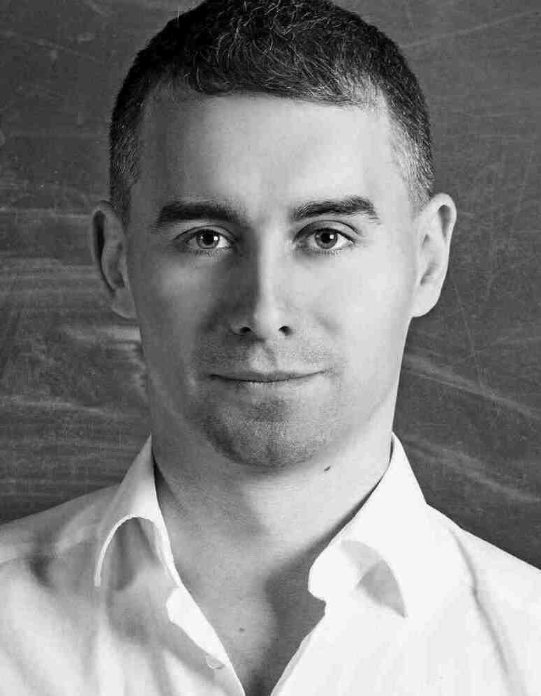 Игорь Кузнецов