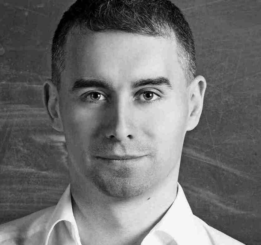 Игорь Кузнецов