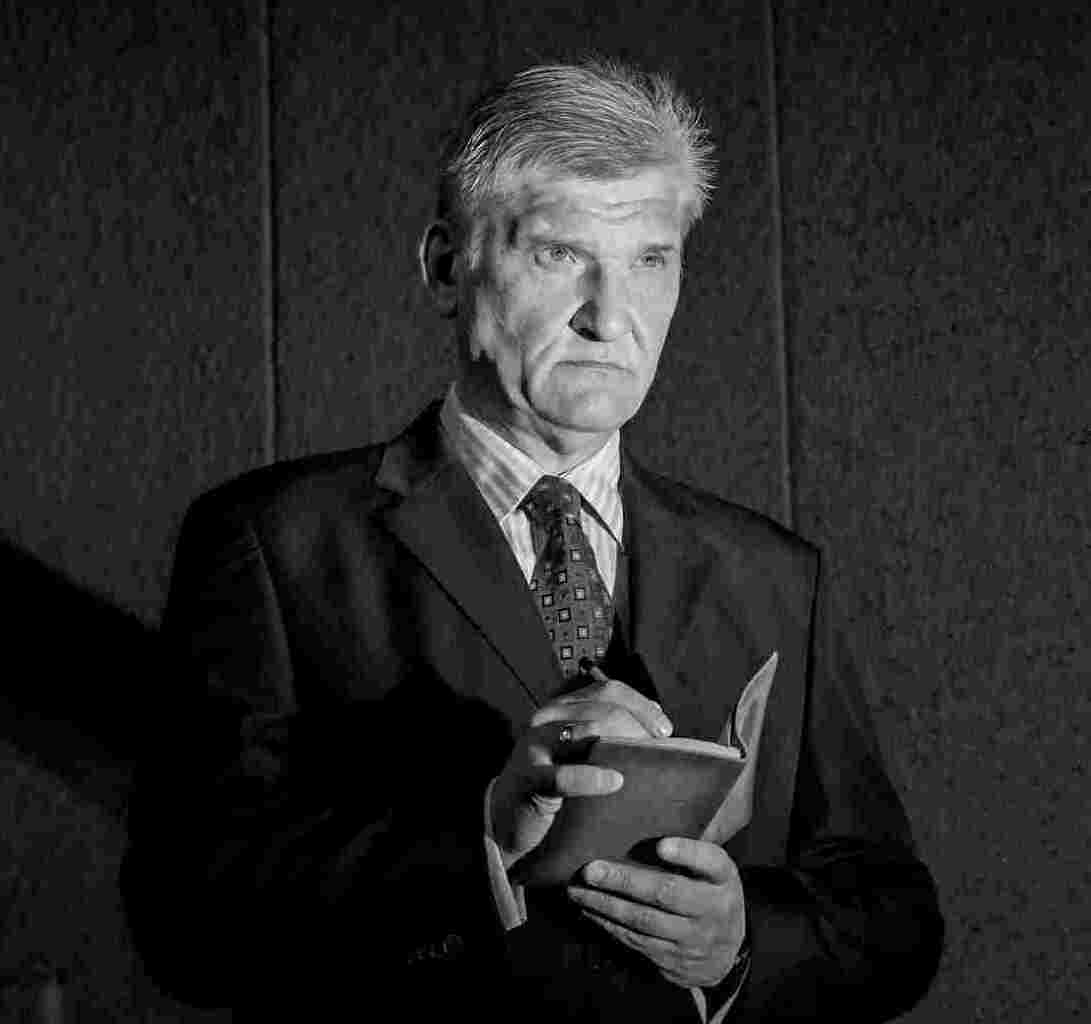 Дмитрий Стариков